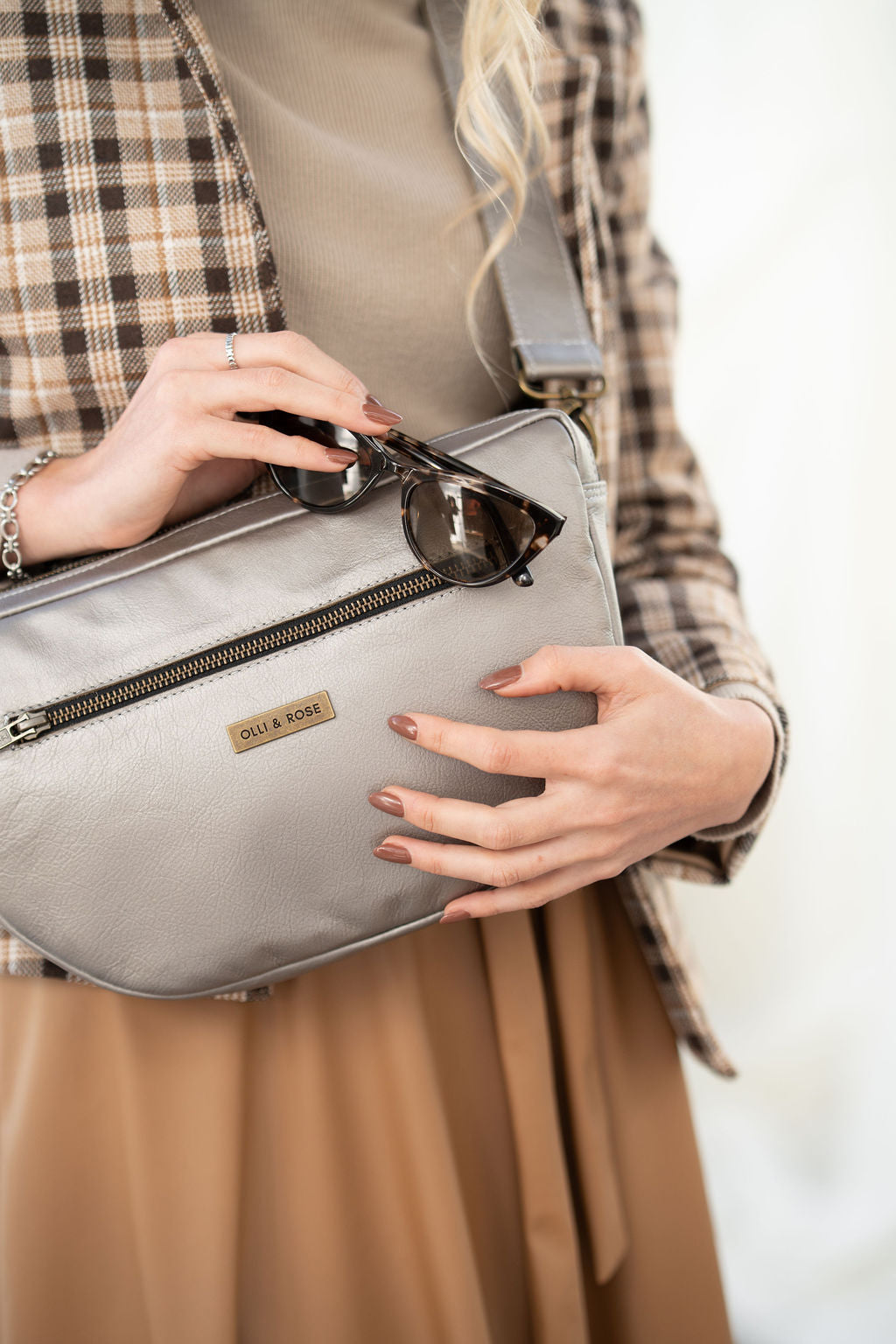 OR Moonbag — Metallic Pewter
