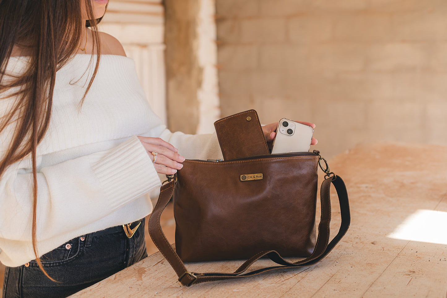 The Explorer Cross-Bag