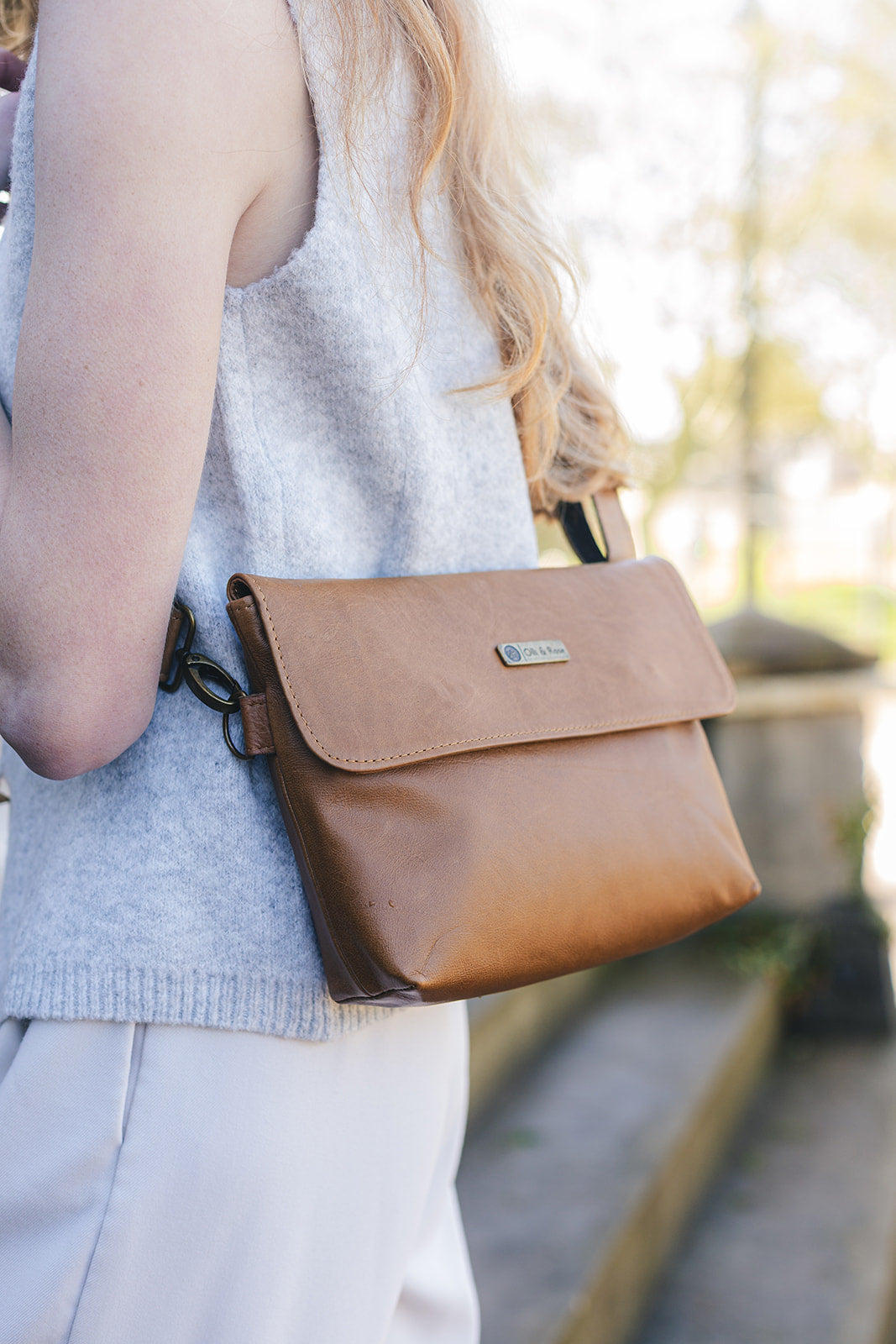 Philli Cross Body