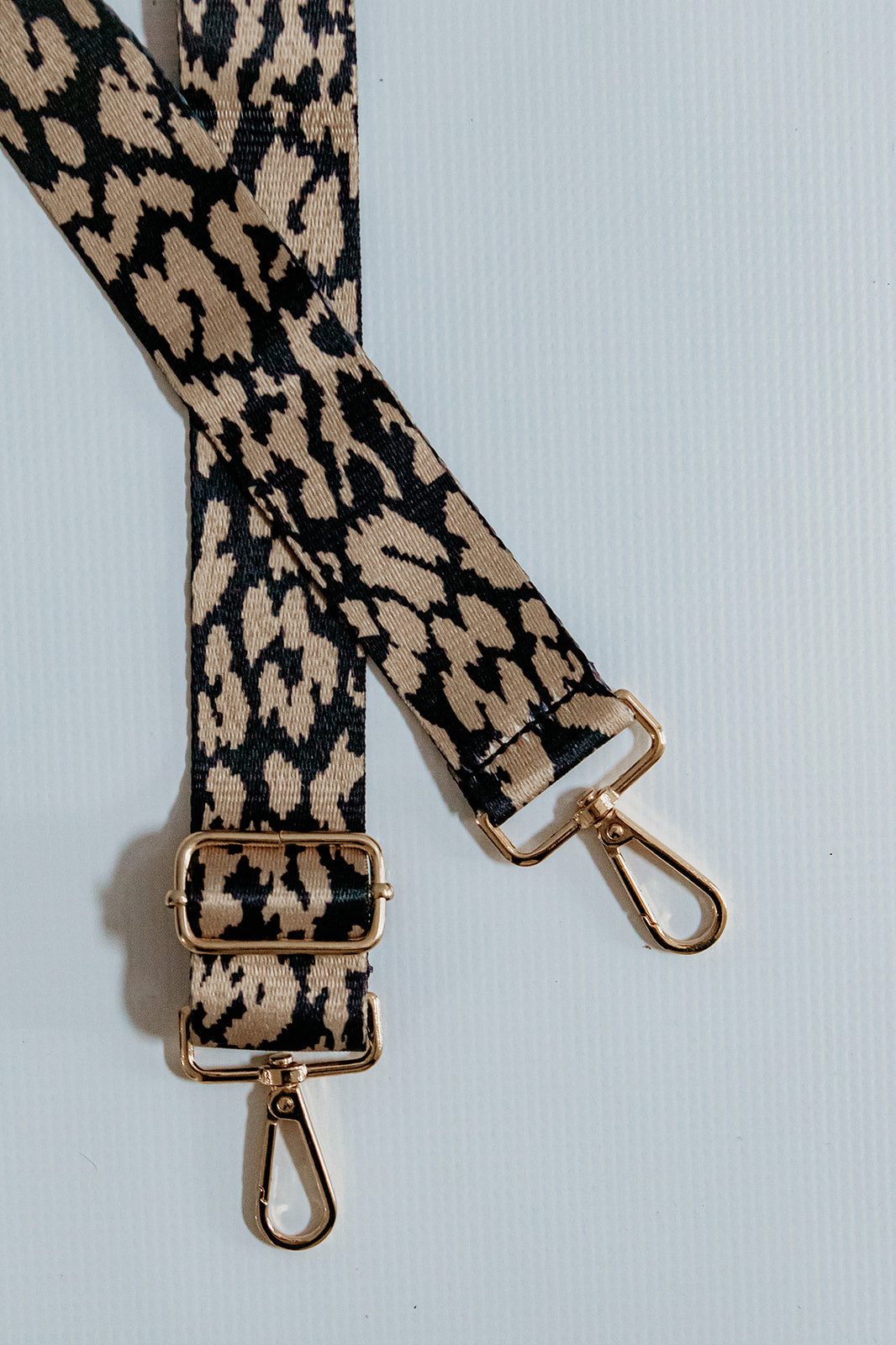 Basic Leopard Strap