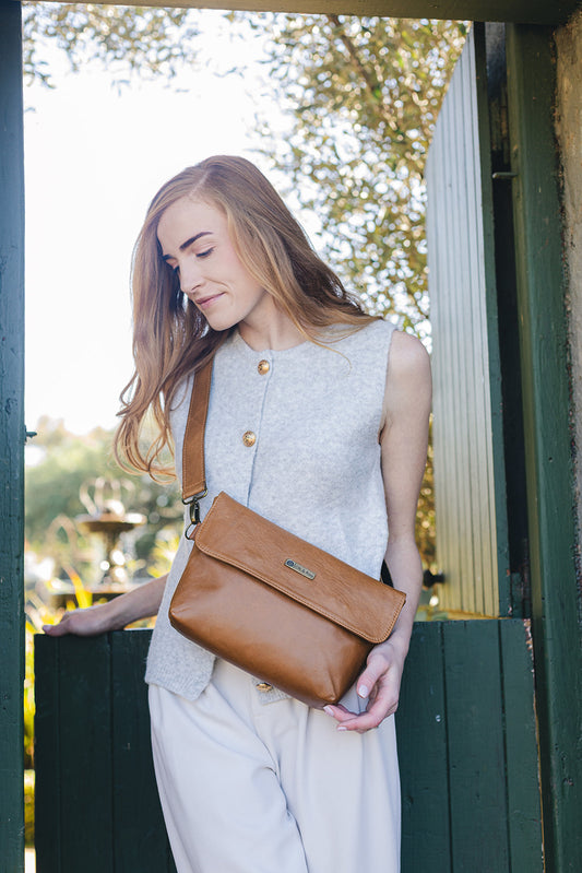 Philli Cross Body