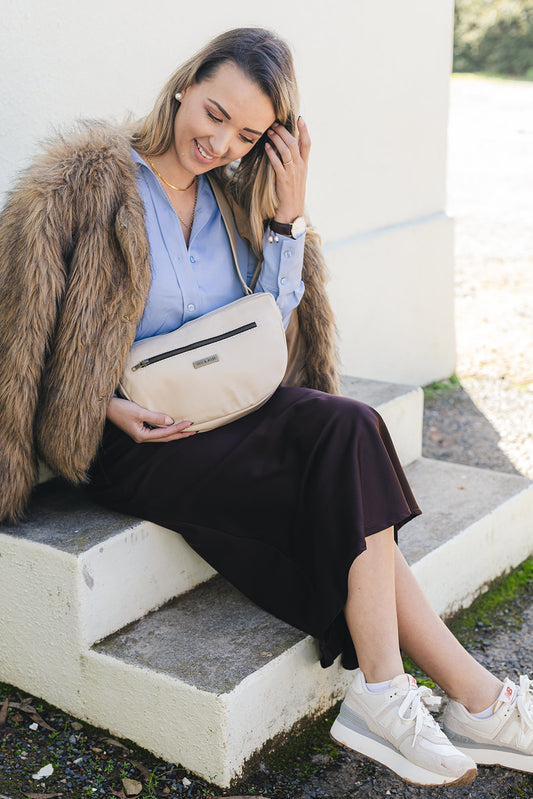 Exclusive Range (Moonbag) - Oatmeal
