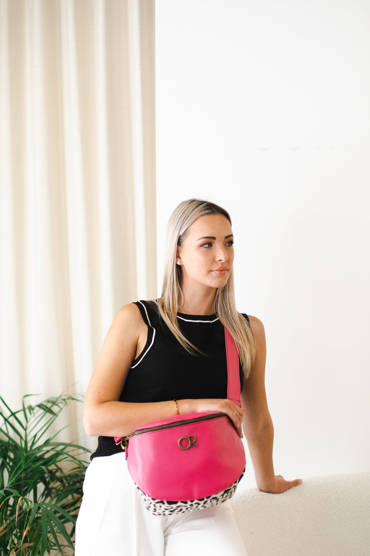 Exclusive Range (Goddess) - Barbie Black and White